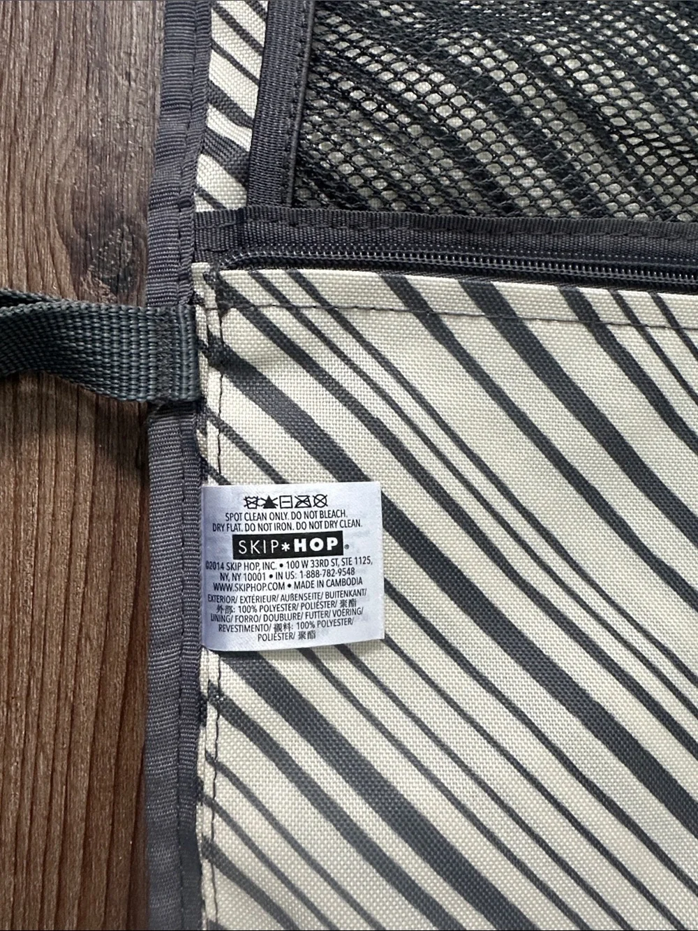 Skip Hop Baby/Kids Changing Mat & Organizer in Cream with Gray Trim